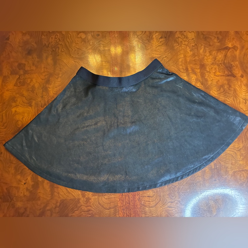 MIA Black Zip-Front Capelet
